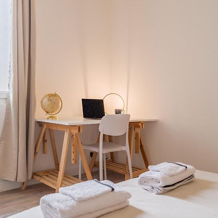 Douce Escale A La Cite Apartment การ์กาซอน ภายนอก รูปภาพ
